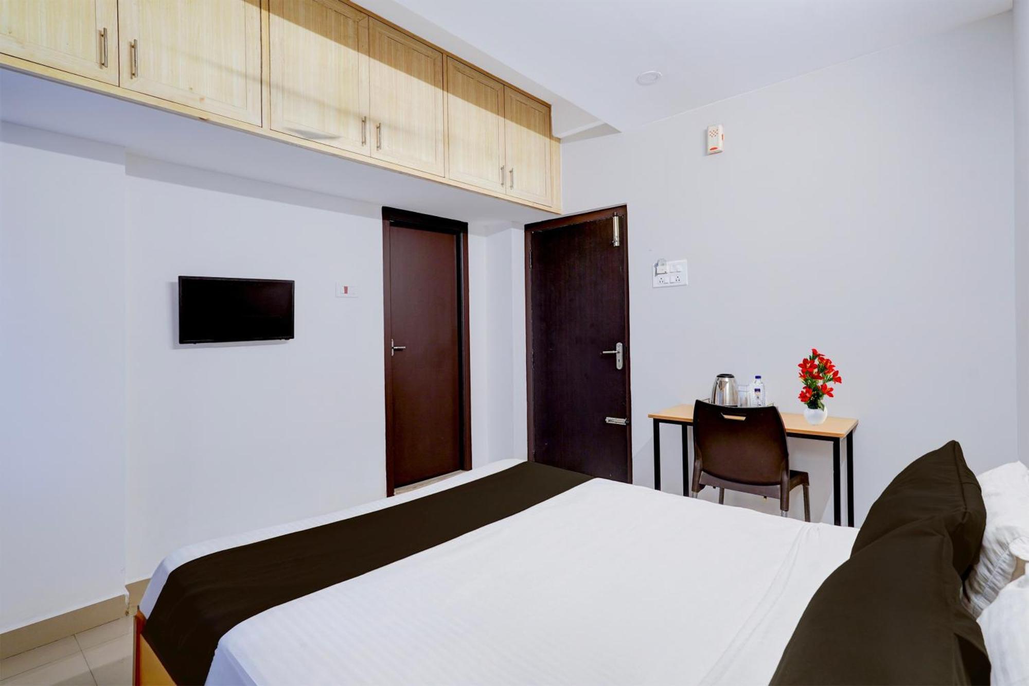Super Hotel O Valasaravakkam Near Chandra Metro Mall Chennai Exterior foto